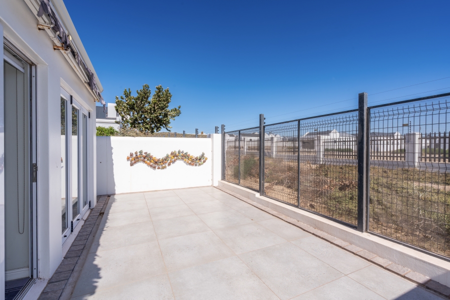 3 Bedroom Property for Sale in Laguna Hills Western Cape